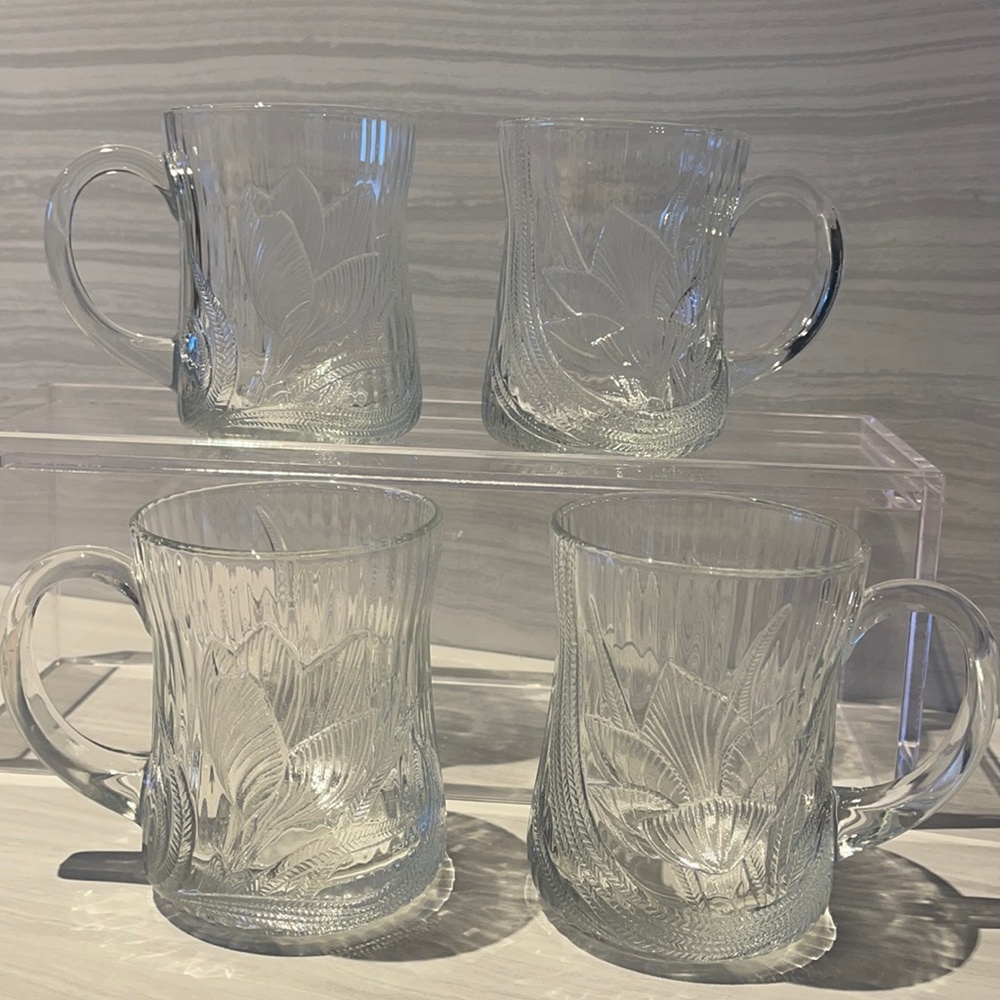 Set of 4 - Vintage mugs Canterbury by arcoroc (10oz). Clear glass coffee/tea 🌷